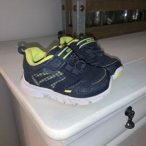 Stride rite boys tennis shoe